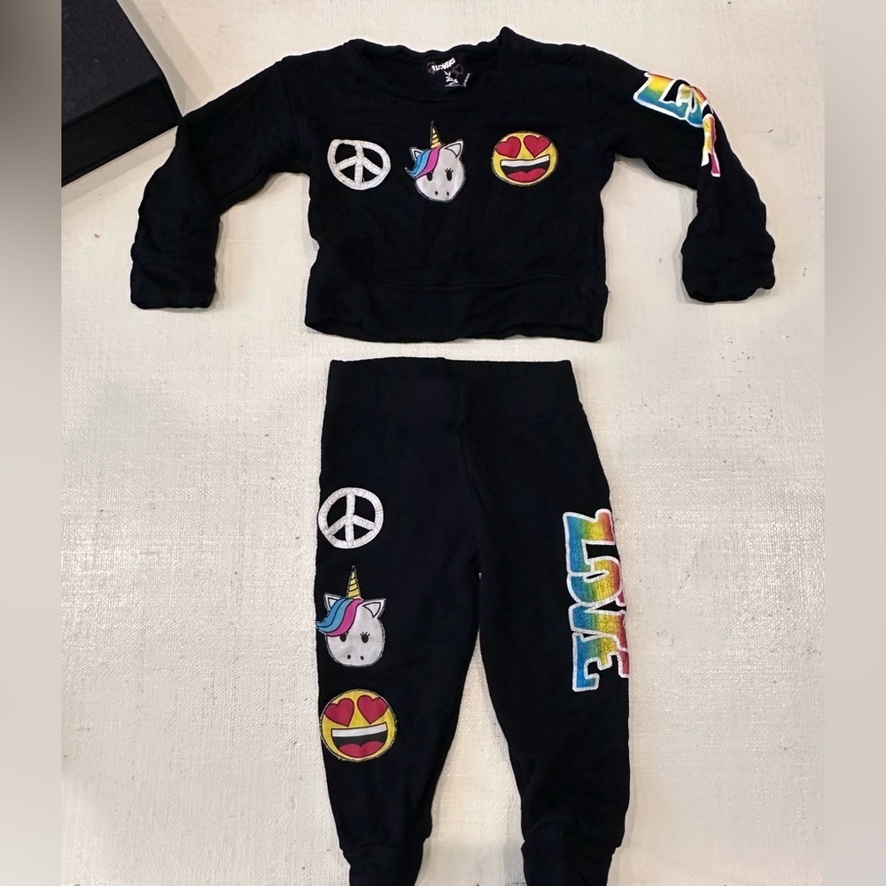 Flowers by Zoe (vintage!) Black Emoji Unicorn Jogger Set